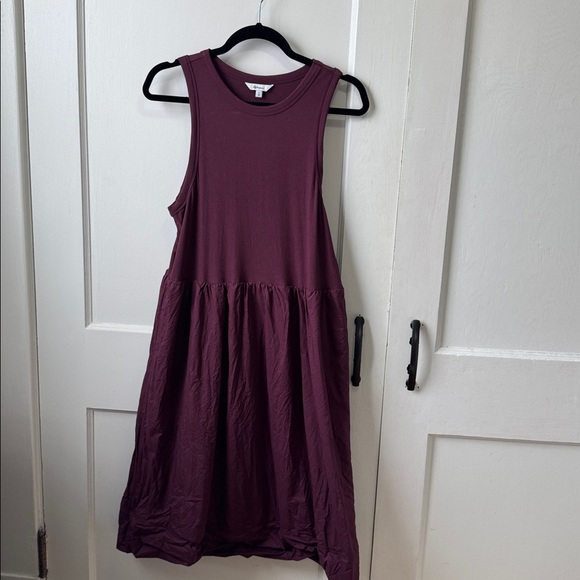 Reitmans Sleeveless Midi Mixed Media Dress - Picture 2 of 5